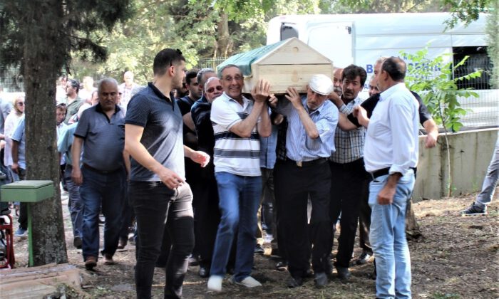 Ünlü Ressam İbrahim Balaban Bursa’da Toprağa Verildi