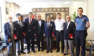 Kıbrıs Gazilerine Madalya