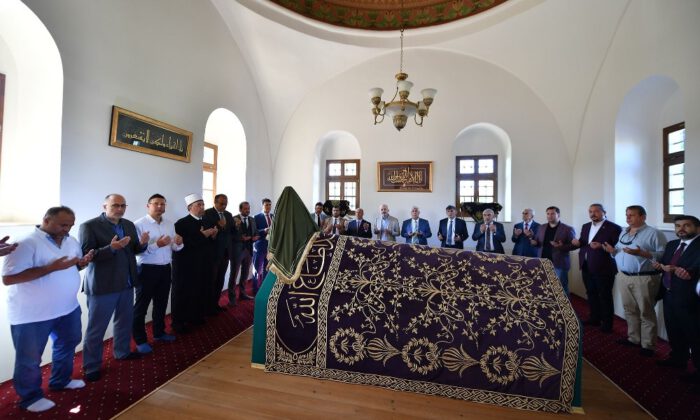 Murad Hüdavendigar Kosova’da Yad Edildi