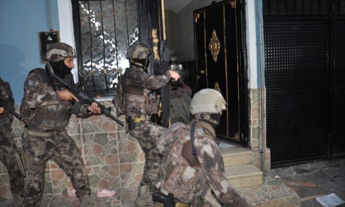 Dev Uyuşturucu Operasyonunda 49 Gözaltı