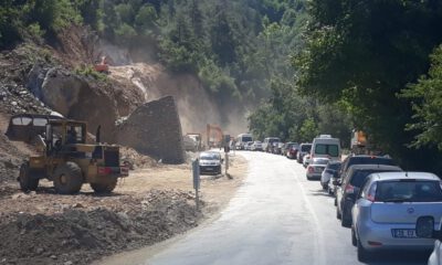 Bursa-Orhaneli Yol Çalışması Uzun Araç Kuyrukları Oluşturdu