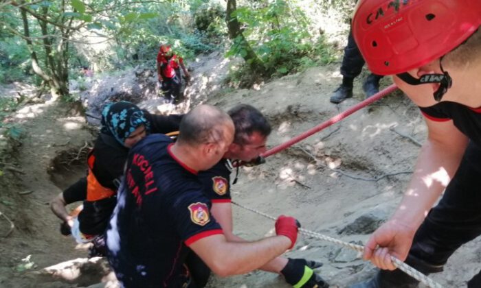 10 metre yükseklikten dere yatağına düştü