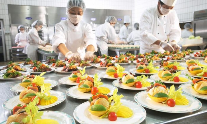 Ev Dışı Tüketim Ürünlerinde Yankı Yemek&Catering Farkı