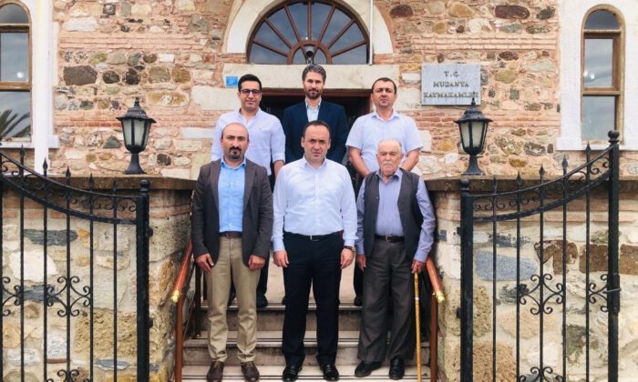 Arazilerini Hastaneye Bağışladı