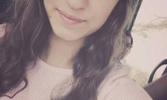 18 Yaşındaki Teyze Ve 5 Yaşındaki Yeğen Kucak Kucağa Yandı