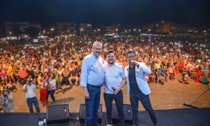 Karacabey’in Dört Bir Yanını Ihlamur Kokusu Sardı
