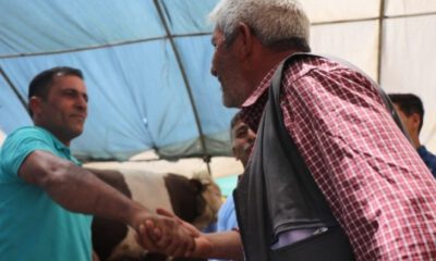 Pazarlık ettiği adamın parmaklarını kırdı