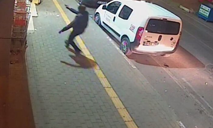 Husumetli Olduğu Kişiyi Öldüren Sanığa Müebbet