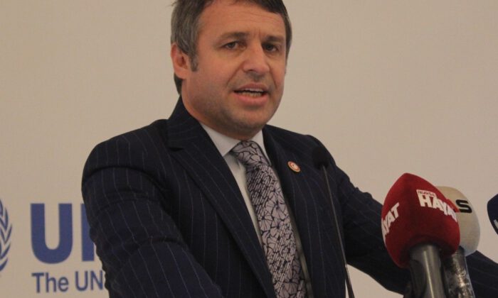 Gigm Genel Müdür Yardımcısı Dr. Gökçe Ok göçmenlerle bir araya geldi