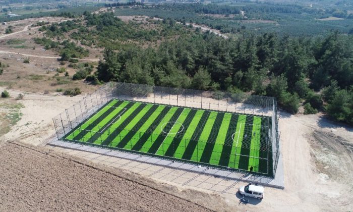 Mudanya Belediyesi’nden 7 Mahalleye Halı Saha