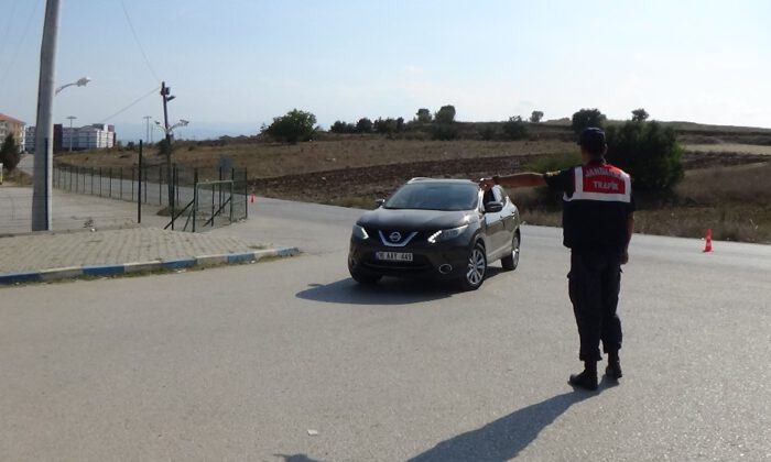 Jandarma Kuş Uçurtmuyor