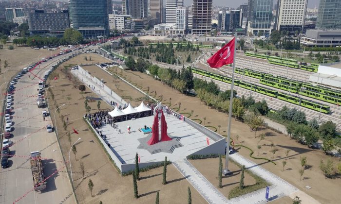 Mihraplı Şehitler Anıtı Törenle Açıldı