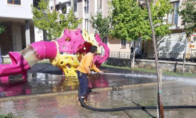 Gemlik’te Parklar Pırıl Pırıl