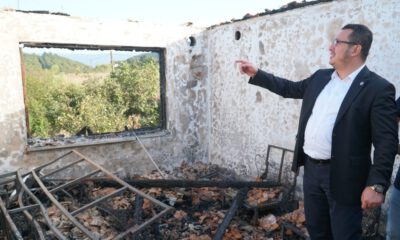Mustafakemalpaşa’da Çıkan Yangında Ev Küle Döndü