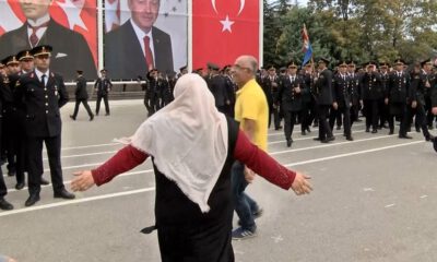 Yüzlerce Asker Arasında Gözyaşlarıyla Ali’sini Aradı
