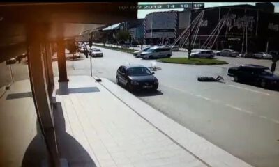 Bisiklet Sürücüsü Metrelerce Sürüklendi