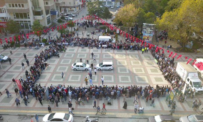 Bu Adam Betondan Daha Sağlam