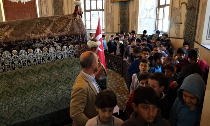 Minik Öğrencilerden Orduya Fetih Sureli Destek