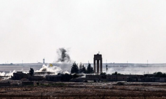 Telabyad’ın doğusundaki PKK/YPG’nin bez parçaları indirildi