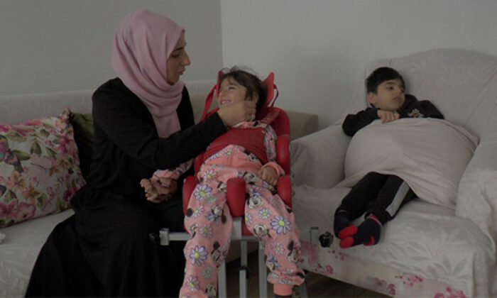 Türkiye’de eşi bulunmayan hastalıkla mücadele ediyorlar