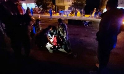 Kamyonetle Çarpışan Motosikletli Kurye Hayatını Kaybetti