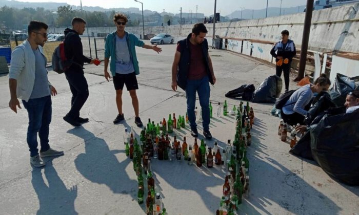 Balıkçı Barınağından 124 Kilo Atık Toplandı