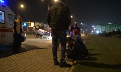 20 Takla Atan Aracın İçinden Burnu Kanamadan Çıktı, Hurdaya Dönen Aracı İçin Hüngür Hüngür Ağladı