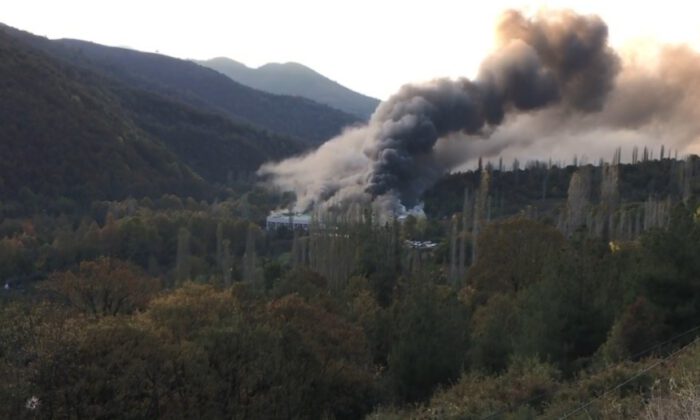 Uludağ Eteklerindeki Fabrikada Çıkan Yangın Tamamen Söndürüldü