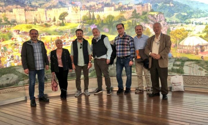 Ünlü Gezginler Bursayı Gezdi