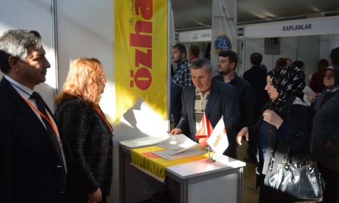 Bu Standa Başvuranların Yüzde 10U İşe Alınıyor
