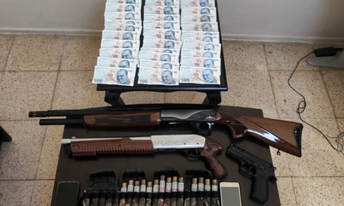 3 Bin Lira Sahte Para Ele Geçirildi
