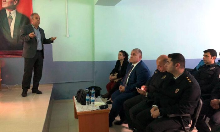 Yenişehirde İşletmeciler Sigara Konusunda Bilgilendirildi