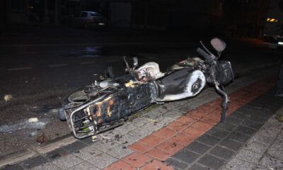Alev Alan Motosikletini Bırakıp Kaçtı