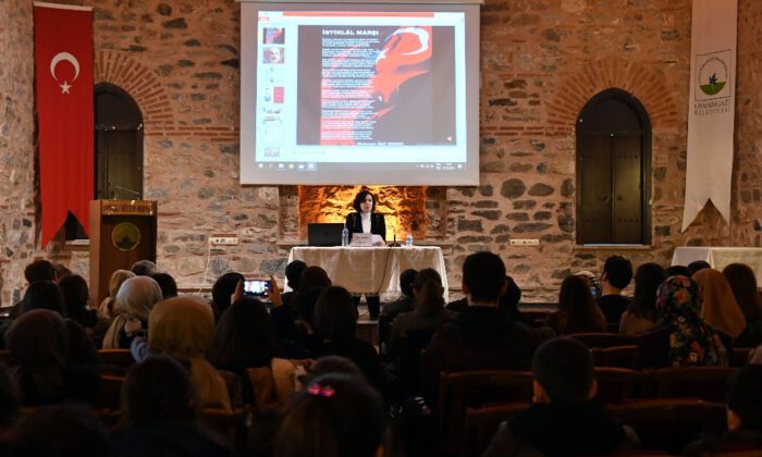 Milli Şair Osmangazide Anıldı