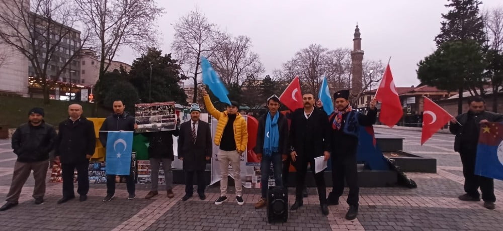 Bursada Çinin Doğu Türkistan Politikaları Protesto Edildi