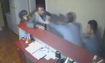 Otel işletmecisi ile eşi darp edildi, olay kameraya yansıdı