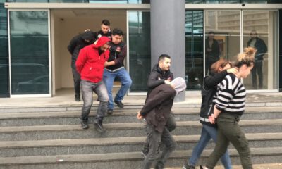 Bursada Torbacı Ve İçicilere Operasyon: 17 Gözaltı