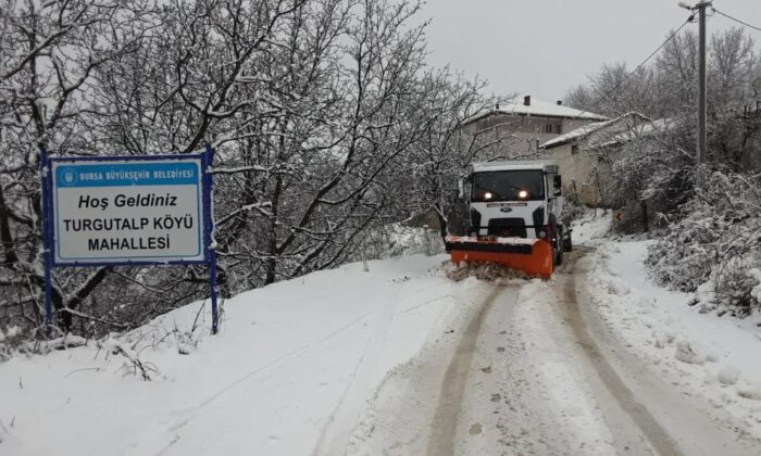 İnegölde Karla Mücadele Sürüyor