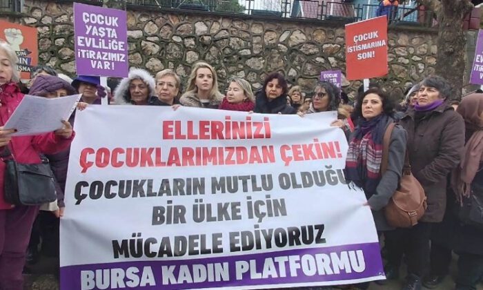 Bursa Kadın Platformu Cinsel İstismara Karşı Toplandı