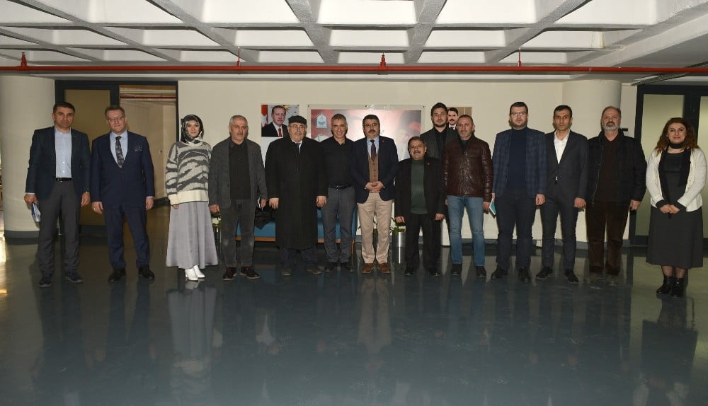 Yılmaz: “Hizmet Bayrağını Yukarıda Tutacağız”