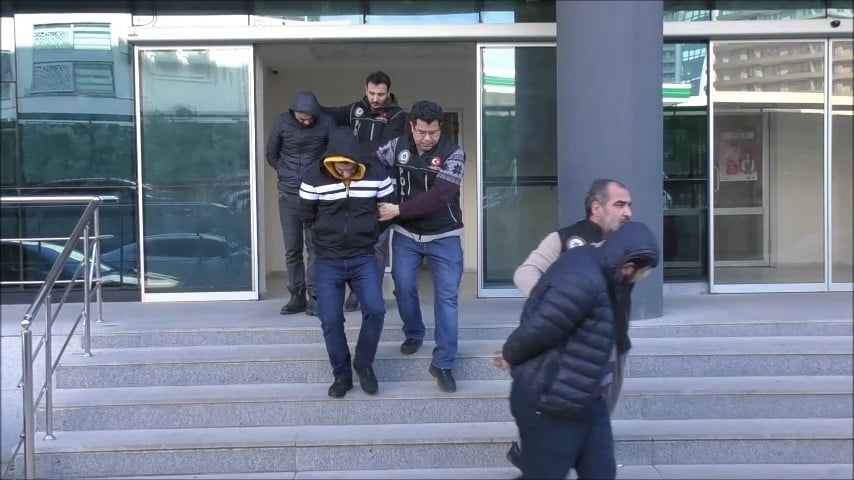 Bursa’da narkotik operasyonu: 2 gözaltı