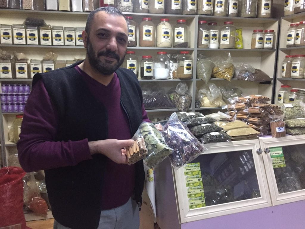 Soğuk hava aktarlara yaradı