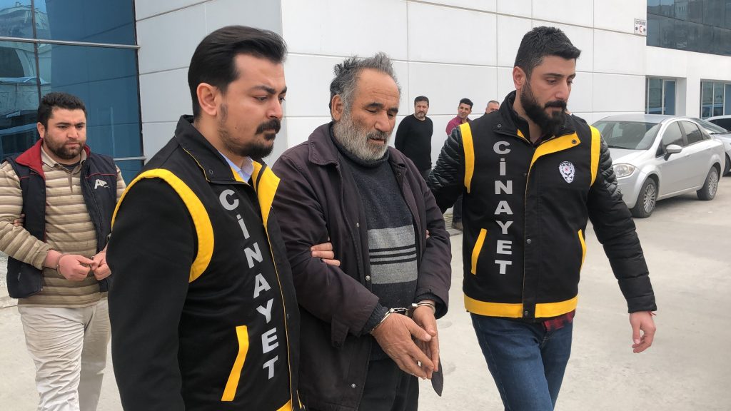 Bursa’daki cinayet saniye saniye kaydedildi