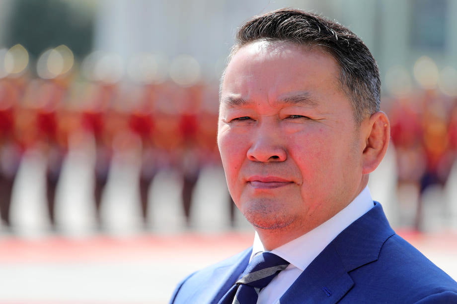 Moğolistan Devlet Başkanı Khaltmaa, tedbir amaçlı karantinaya alındı