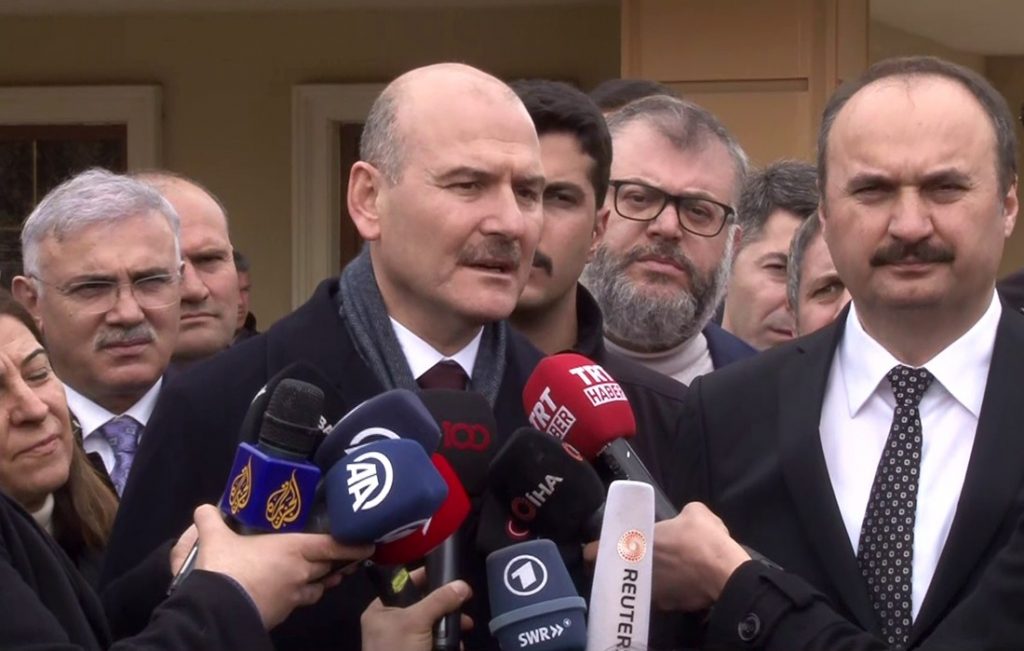  Sınıra tam donanımlı özel harekat polisi