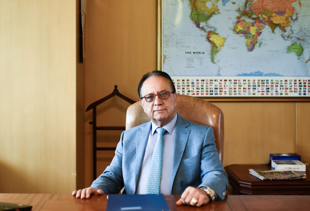 Koronavirüsle savaşa Vestel’den destek