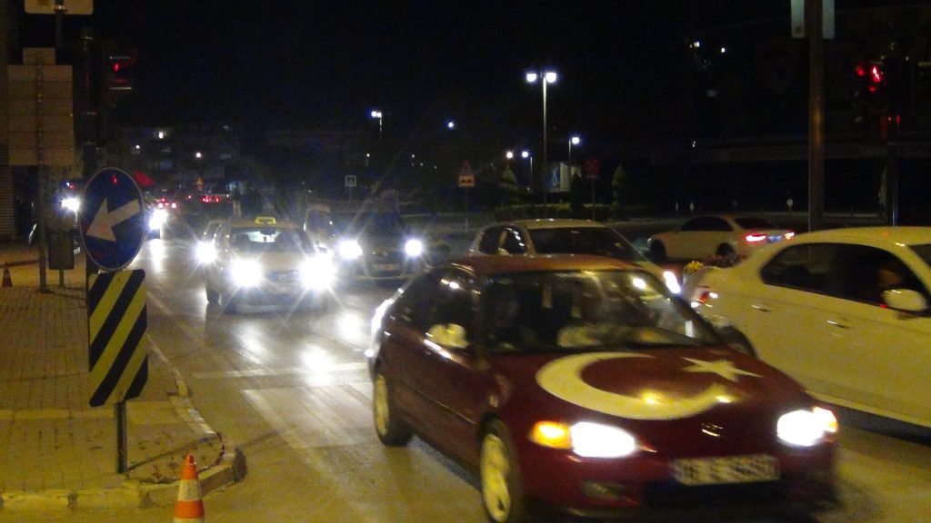 Yasak biter bitmez…