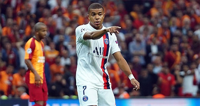 PSG’den, Mbappe’ye yeni sözleşme