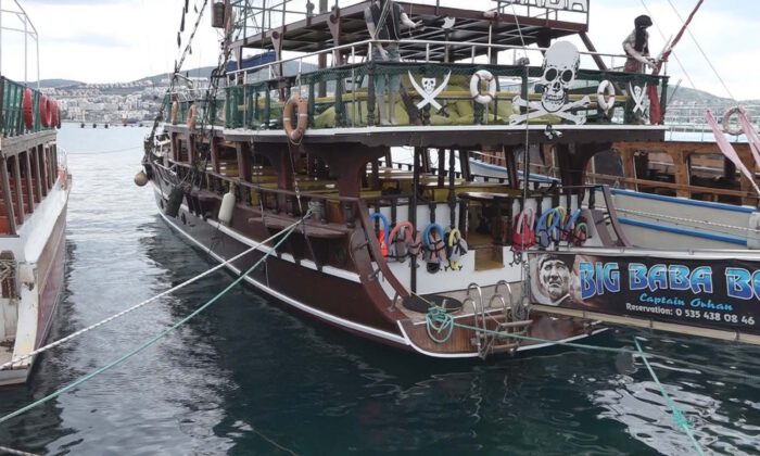 Ticari yatlar ve gezi tekneleri faaliyetlerine başlıyor
