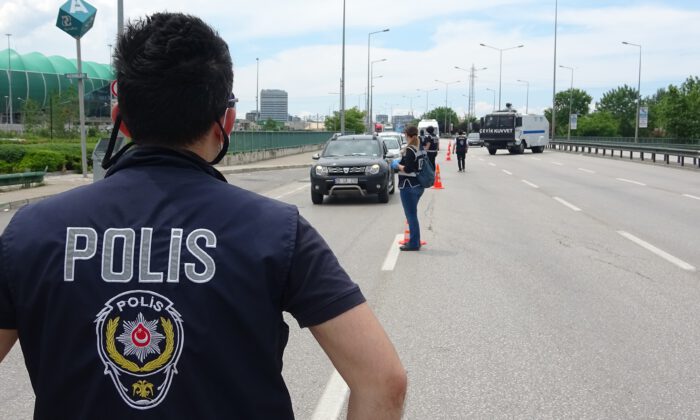Bursa polisi kuş uçurtmadı